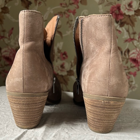 Size 10 Frye Booties - Picture 3 of 4